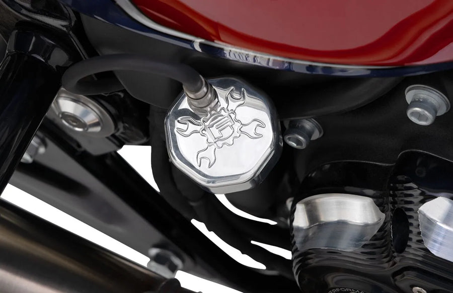 Harley-Davidson FLHCS 1923 Softail Heritage Classic Solo 117 [2026] - Vented Dipstick - Finish: Silver - Image 3
