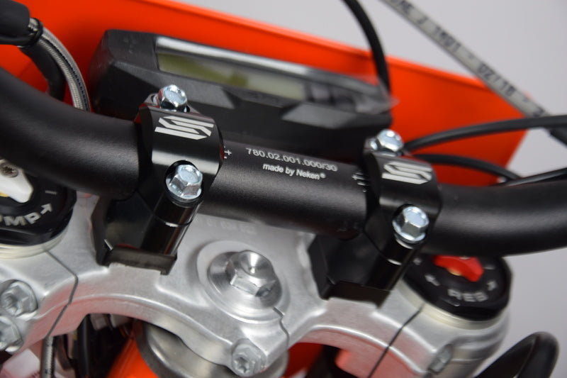 Husqvarna Te 125 [SCAR] - handlebar clamps Ø28.6mm +35 to 50mm OE triple clamp