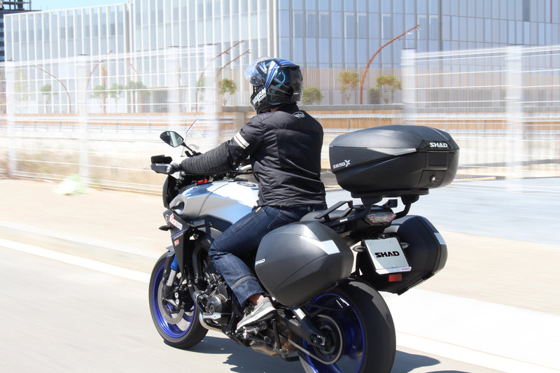 Yamaha T-Max 560 Tech Max [SHAD] - SH58X Top Case - Carbon cover incl.