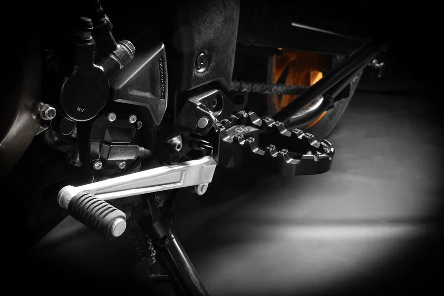 Yamaha Tracer 700 [Gilles Tooling]-Pro-X Enduro footrest