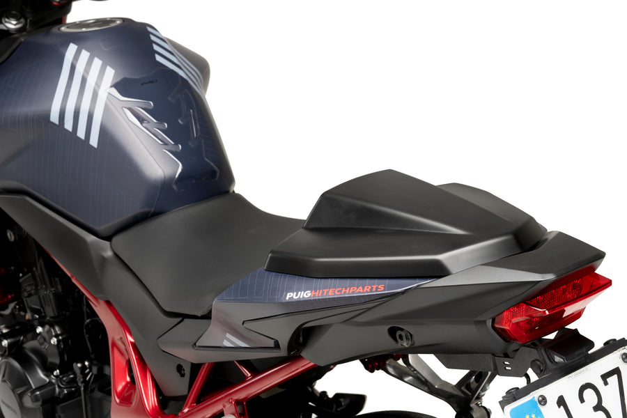 HONDA CB 750 HORNET [2025] – rear fairing – carbon look