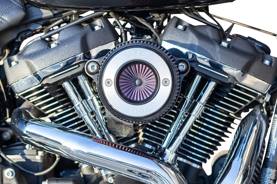 Harley-Davidson FLHTCUTG 1868 Tri Glide Ultra 114 [2023] - Air Stinger Stealth Luftfiltersatz – Oberfläche: Schwarz, Verchromt – Bild 2