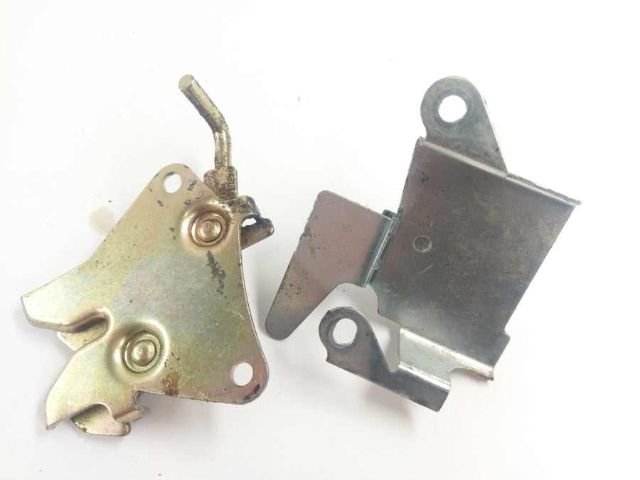 Honda CBR 125 JC34 [2006] - Seat lock