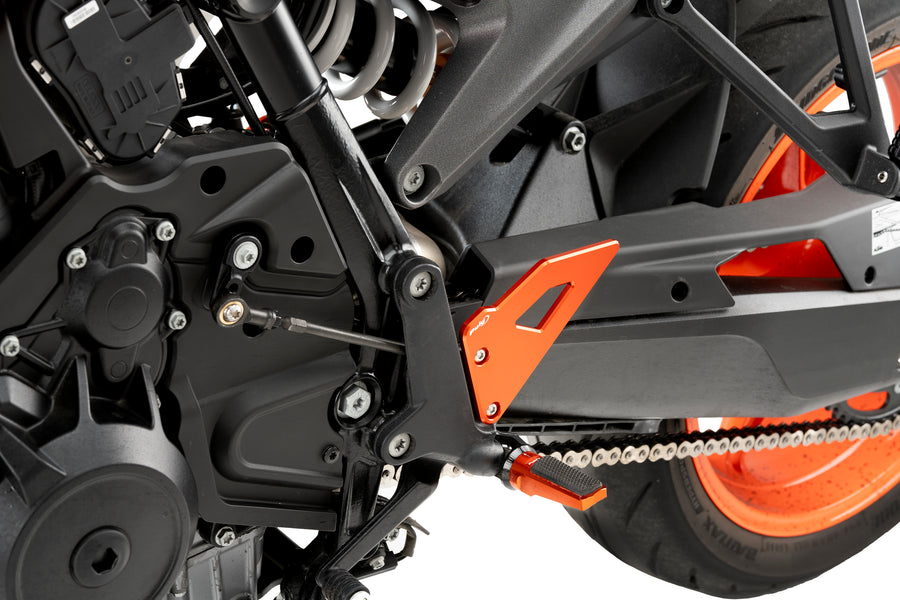 KTM 990 DUKE R [2025] – Heel Plates – Black