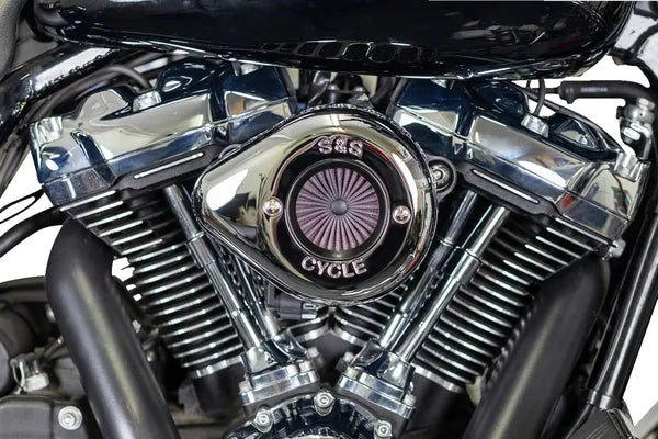 Harley-Davidson FLSB 1750 Softail Sport Glide 107 [2022, 2024] - Air Stinger Stealth Luftfiltersatz – Oberfläche: Silber – Bild 9