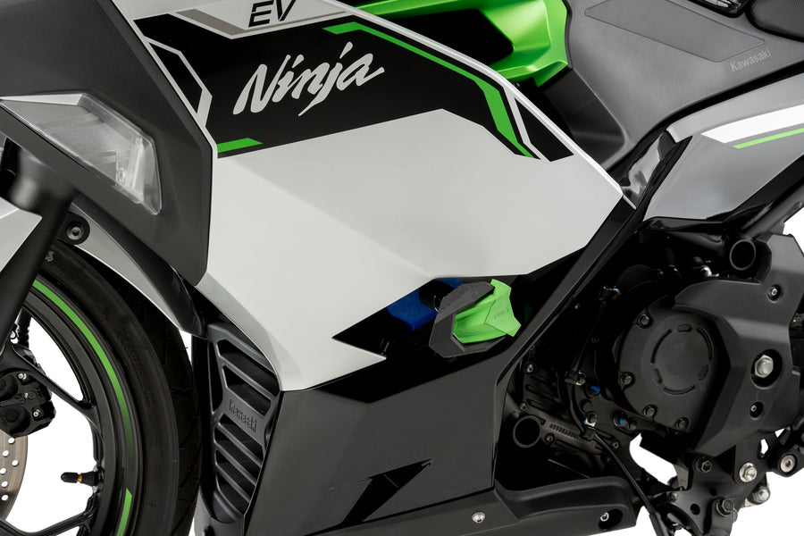 KAWASAKI NINJA E-1 [2025] – Crash Pads R19 – Black