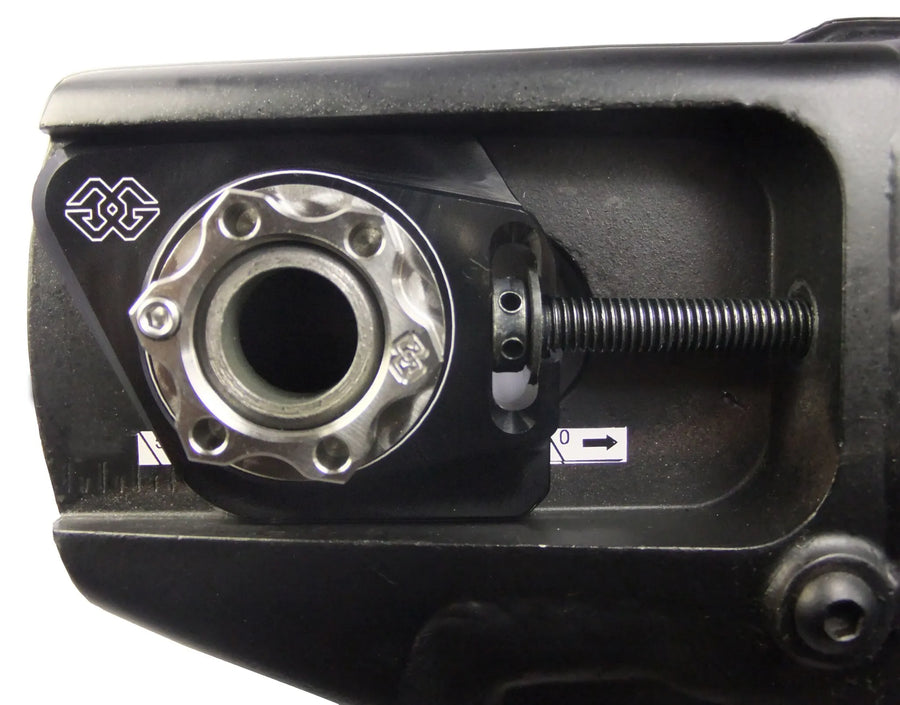 Yamaha MT-07 [Gilles Tooling]-AXB chain tensioner axle block