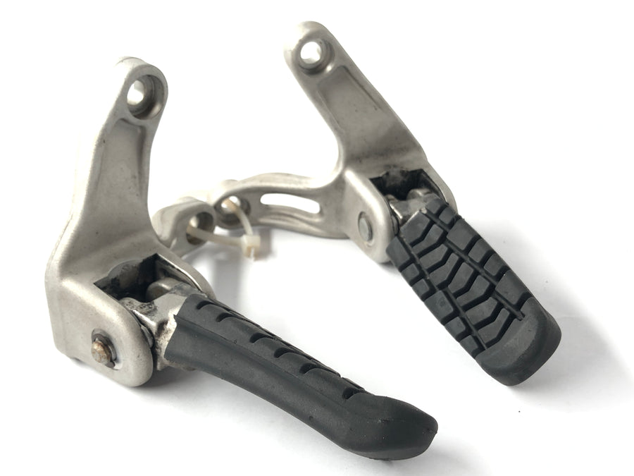 KTM Duke 690 A3 [2012] - Passenger footrests with holder set