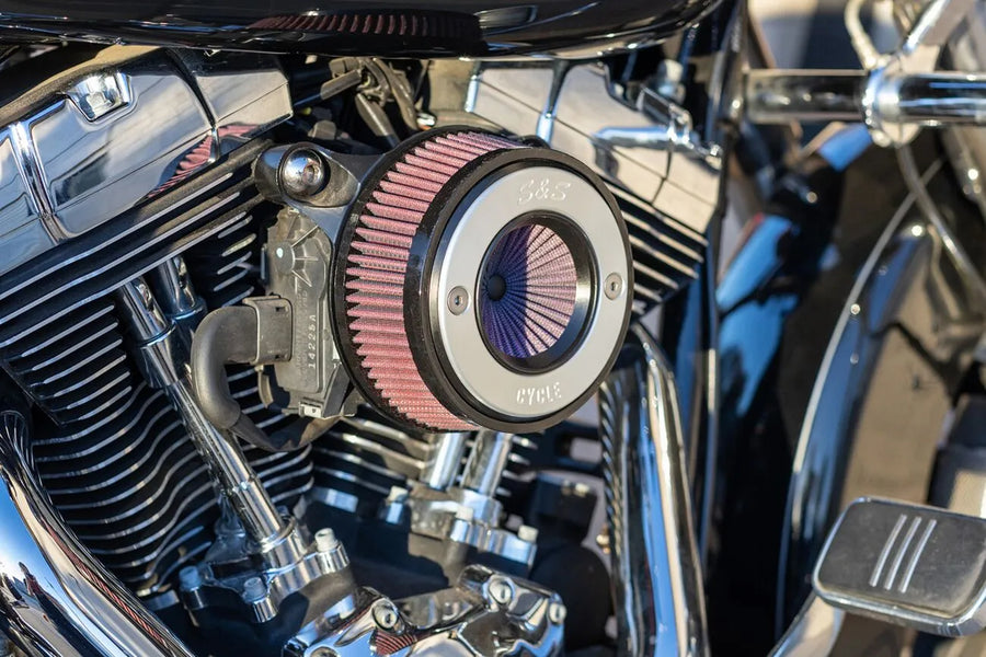 Harley-Davidson FLRT 1690 Freewheeler [2015-2016] - Air Stinger Stealth Luftfiltersatz – Oberfläche: Schwarz, Verchromt – Bild 7