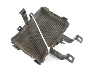 Moto Guzzi V11 [2001] - Battery compartment with rubber pad - 0
