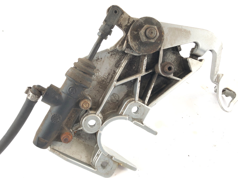 BMW R 1100 GS 259 ​​[1995] - Driver's footrest right with brake pump and brake pedal
