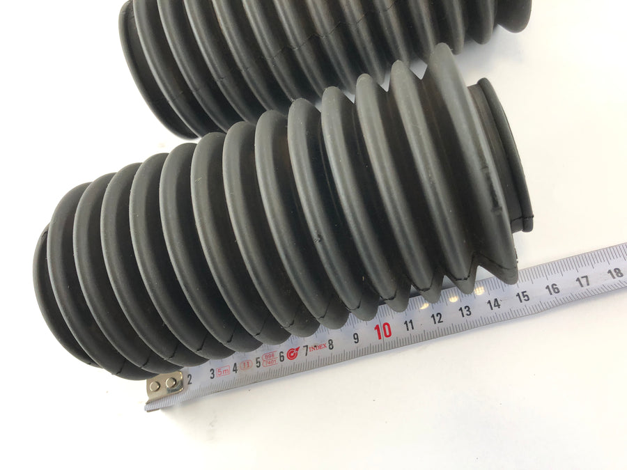 Triumph Thruxton 900 [2004] - rubber telescopic fork set pair