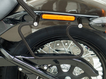 Harley Davidson Softail Street Bob (Milwaukee -Eight 107/114) [2018] - Packing bags, black