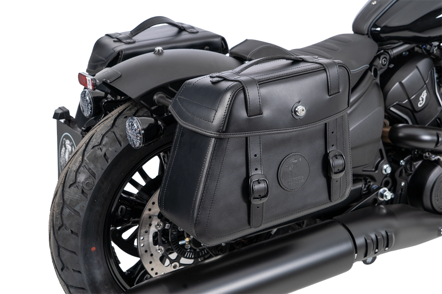 Indian Sport Scout Sixty [2026] - Set: Ledertaschenhalter Cutout schwarz inkl. Rugged Ledertaschen schwarz