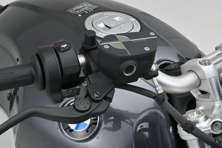 BMW F 900 GS [Daytona] - front main cylinder cap