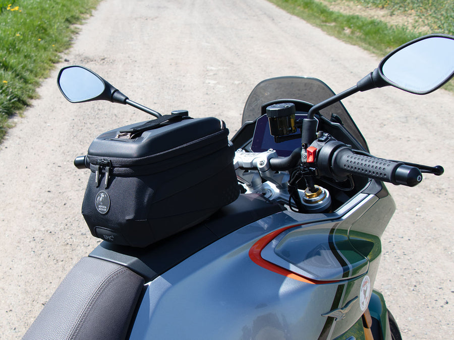 Moto Guzzi V100 Mandello [2022-2025] - Tanking Basic including counterpart tank bag