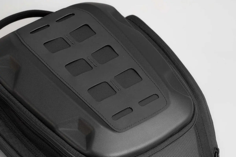 benelli 500 [SW-MOTECH] – PRO Enduro tank bag with straps (12-15 liters)