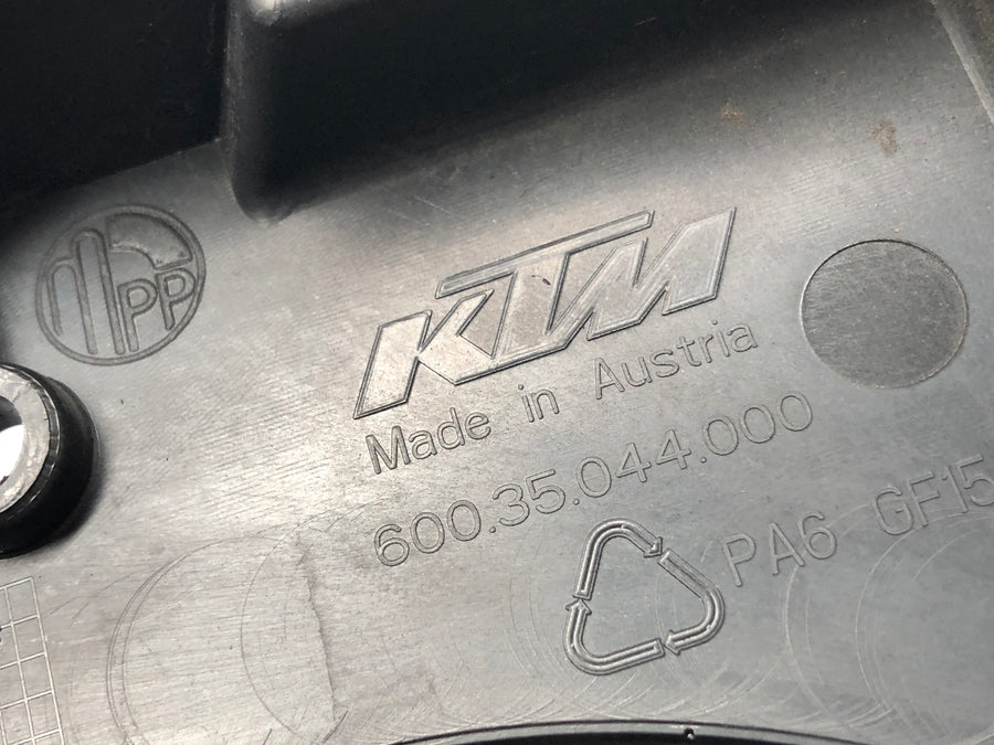 KTM 990 Superduke LC8 EFI [2008] - Radiator fan