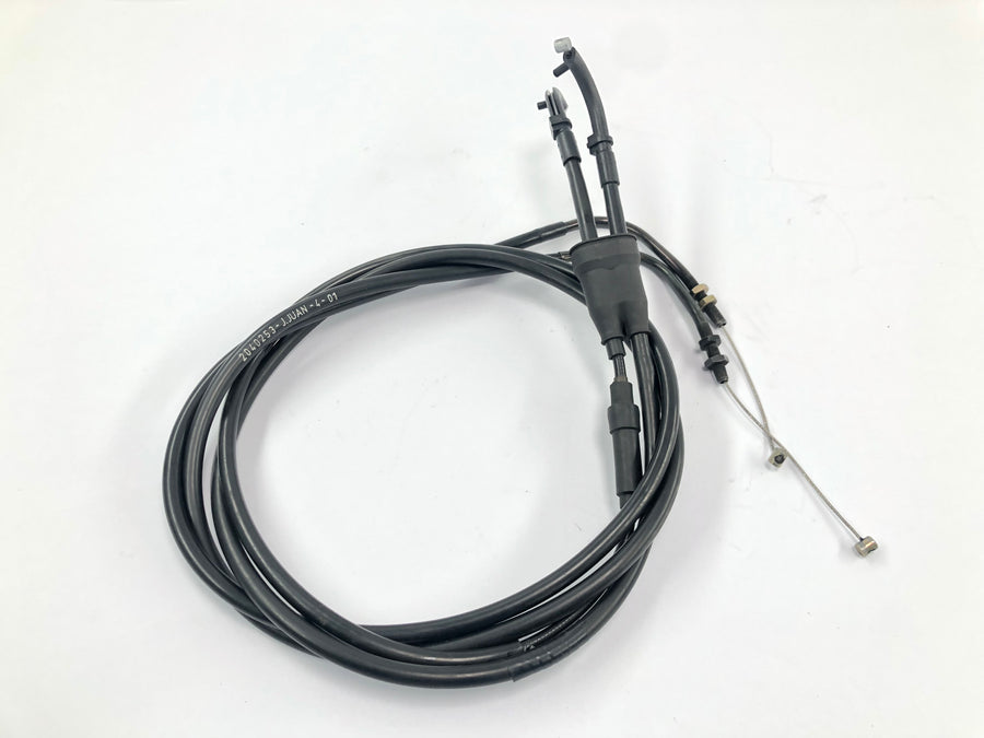 Triumph Daytona 955i T595N - throttle cable