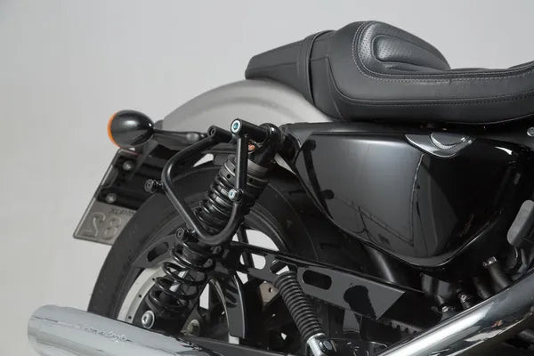 Harley-Davidson XL 883 R [2008–2015] – SLC Seitenträger rechts
