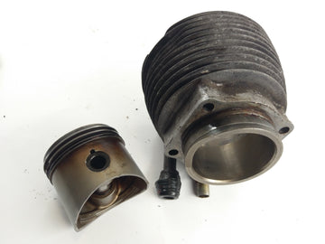 BMW R75/5 [1973] - Cylinder with piston - 0