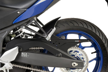 YAMAHA YZF-R3 [2025] - Rear wheel cover | Carbon look | PUIG 8558C