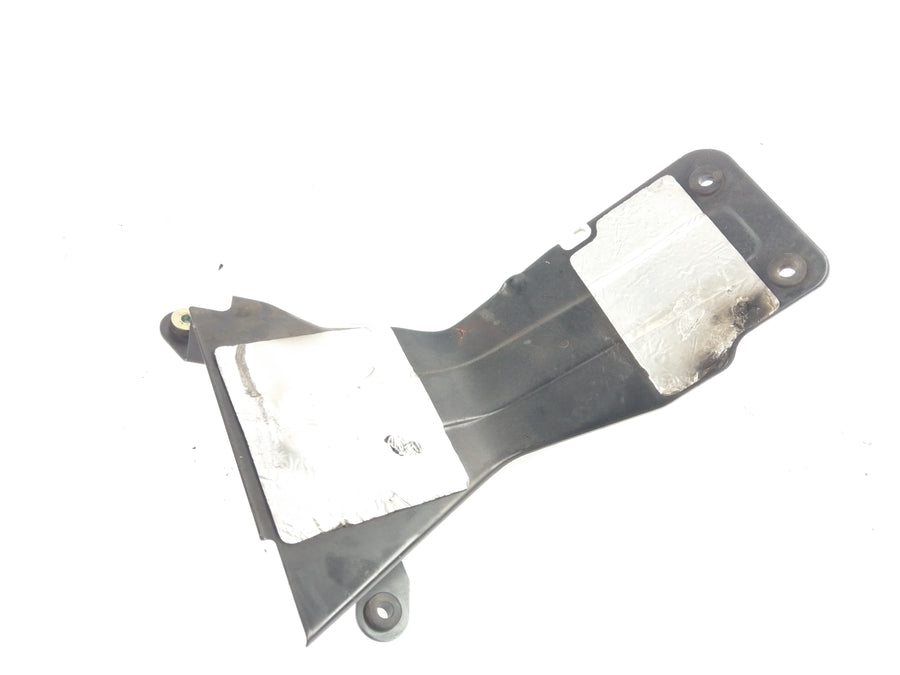 Suzuki Intruder 1500 VL [2000] - Heat protection rear cylinder
