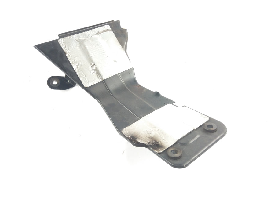Suzuki Intruder 1500 VL [2000] - Heat protection rear cylinder
