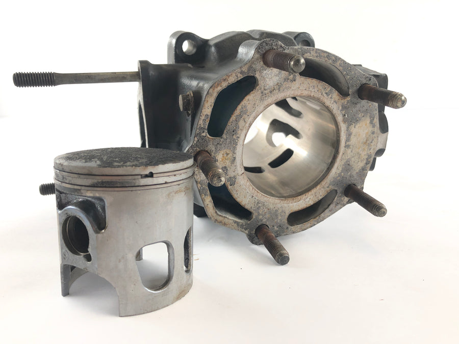 Honda NS 400 R NC19 [1985] - Cylinder left with piston