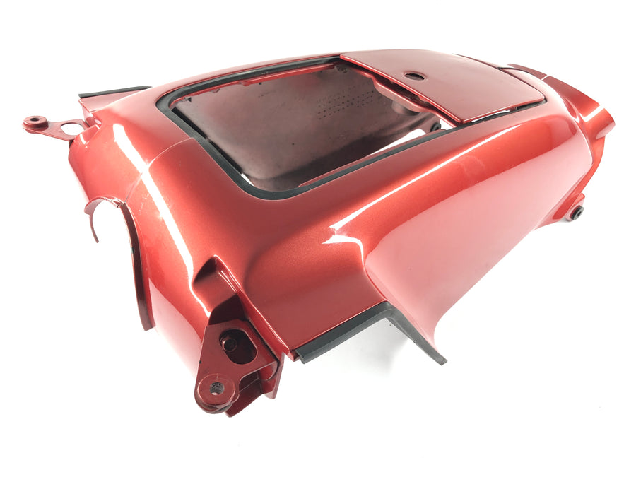 Honda Goldwing GL 1200 SC14 [1991] - Fairing in the middle in front of the seat with tank flap