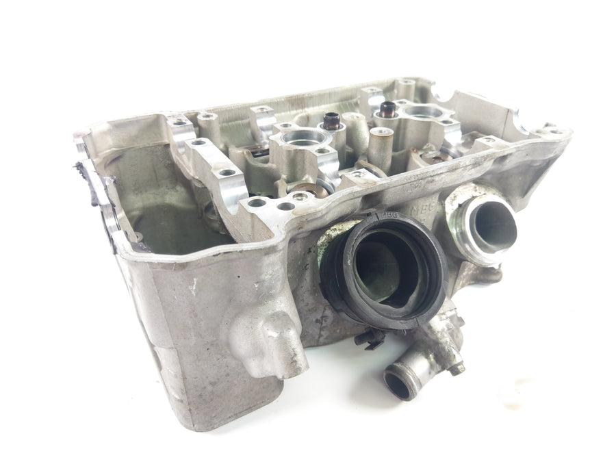 Honda VFR 800 FI RC46 [2000] - Cylinder head