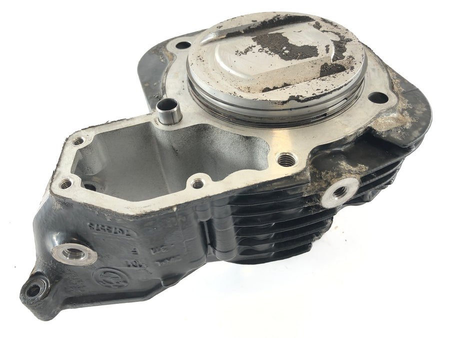 BMW R 1200 RT [2006] - Left cylinder with piston