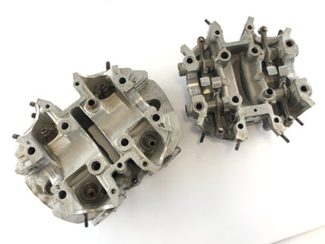 Yamaha XS 650 Type 447 [1975] - Cylinder head