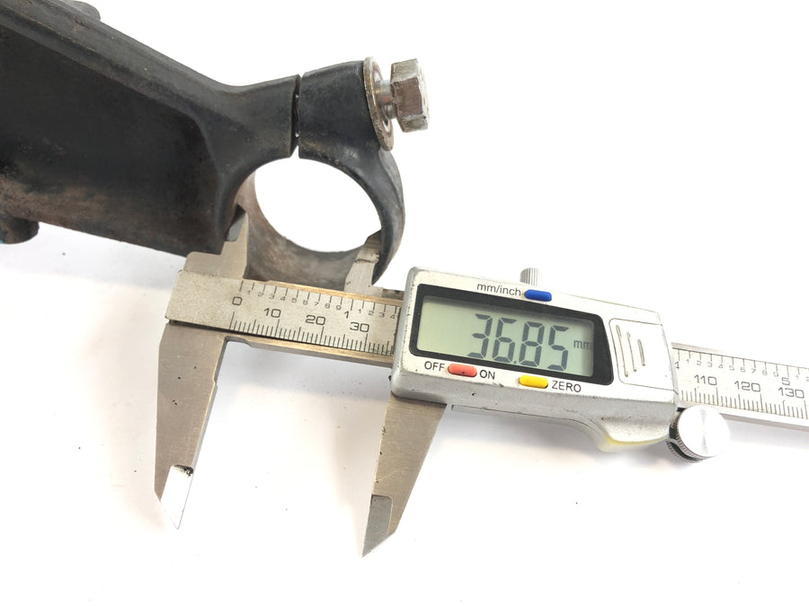 Honda GL 1000 Goldwing GL1 [1977] - lower triple clamp