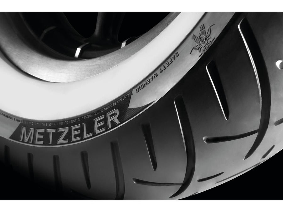 Harley Davidson-Me 888 Marathon Ultra mature MT/90 B-16 74H TL Weißwand