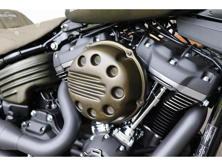 Harley Davidson Softail Note [2018-2024]-slit air filter lid