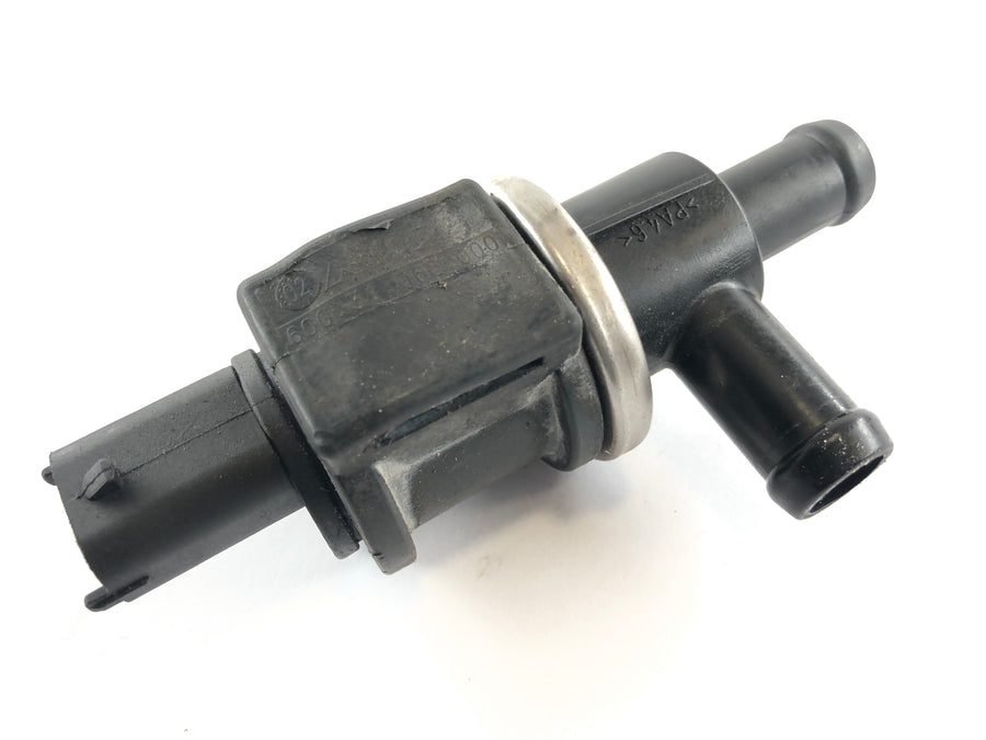 KTM 640 LC4 [2003] - Secondary air valve