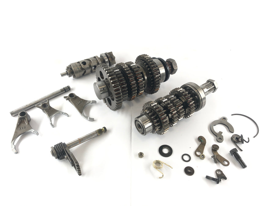 Triumph Sprint 955i RS T695 [2001] - Gearbox with shift drum, shift forks and shift shaft