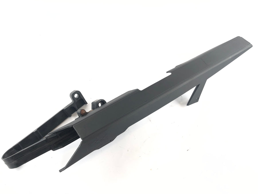 KTM Duke 125 [2011] - Chain guard
