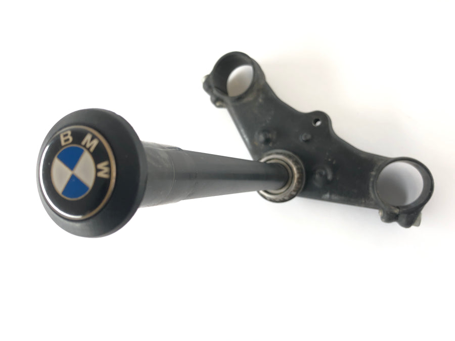 BMW F 650 CS Scarver [2001] - lower fork bridge