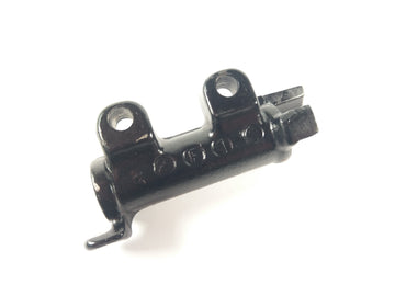 Yamaha V-Max 2WE - brake line branch front - 0