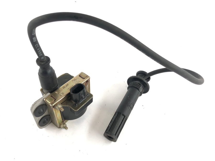 Ducati 888 Strada [1993] - Ignition coil with plug
