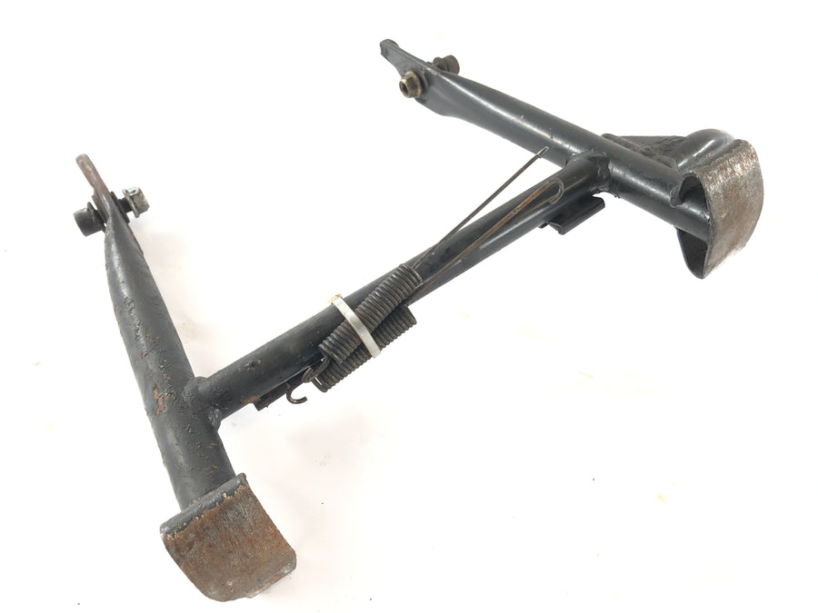 Ducati Paso 750 [1990] - Center stand with spring