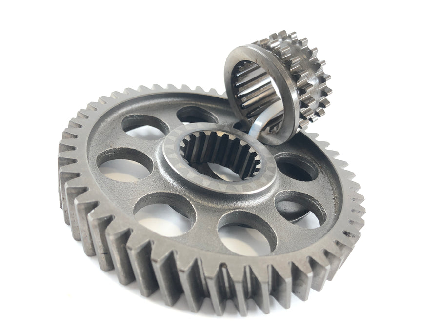 Suzuki VS 1400 Intruder VX51L [1996] - Crankshaft gear with timing chain gear