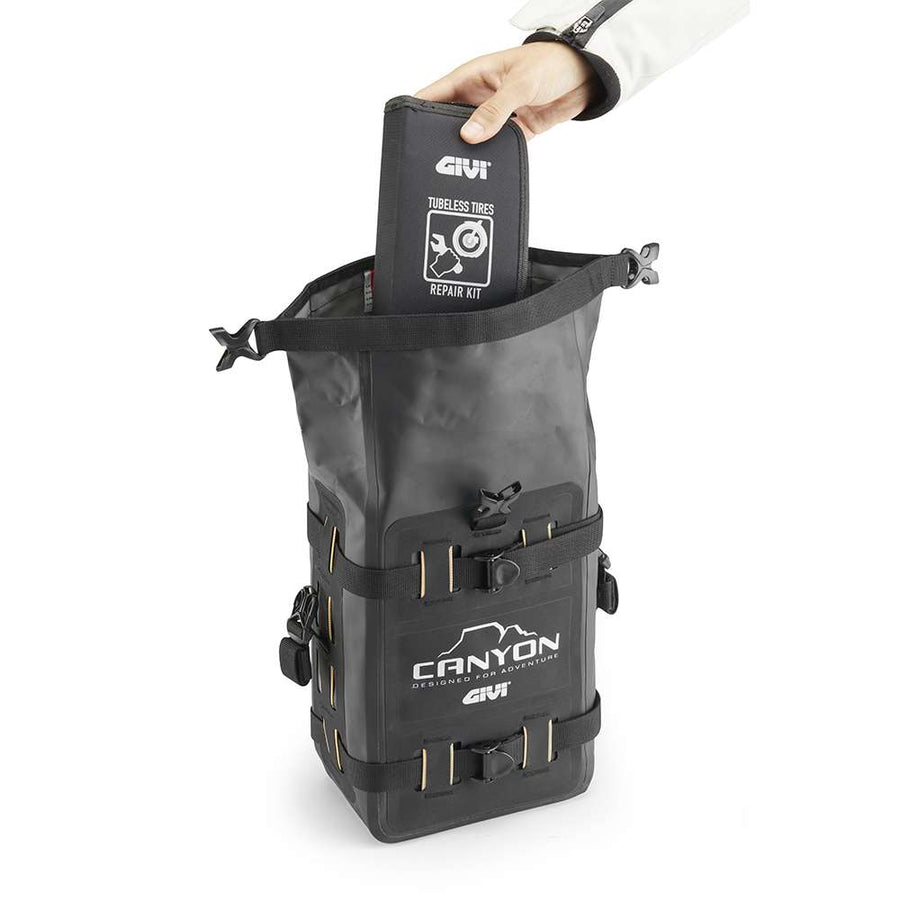 Givi Canyon wasserdichte Cargotasche, 8 Liter
