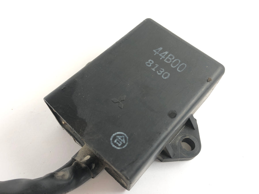 Suzuki DR 750 S SR41B [1988] - CDI control unit