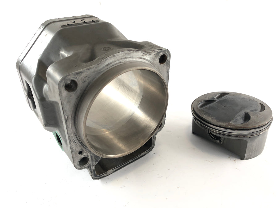 KTM LC4 640 Prestige [2003] - Cylinder with piston