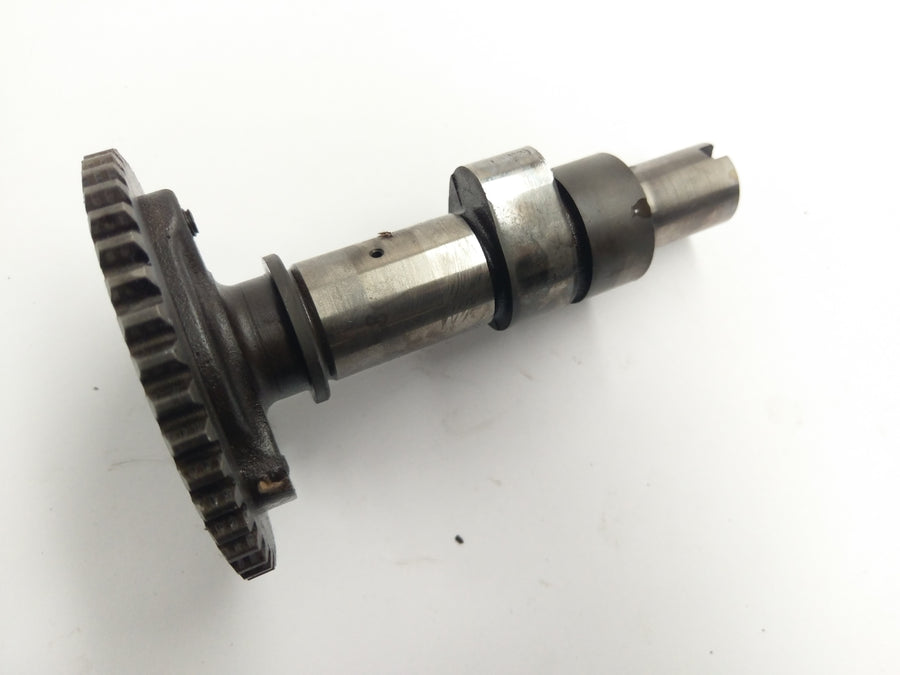 Suzuki Intruder VS 700 VP51A [1986] - Camshaft