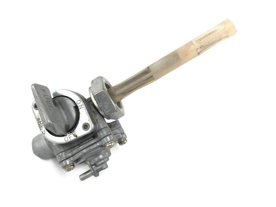 Honda CBX 750 RC17 [1984] - Fuel tap fuel valve fuel valve