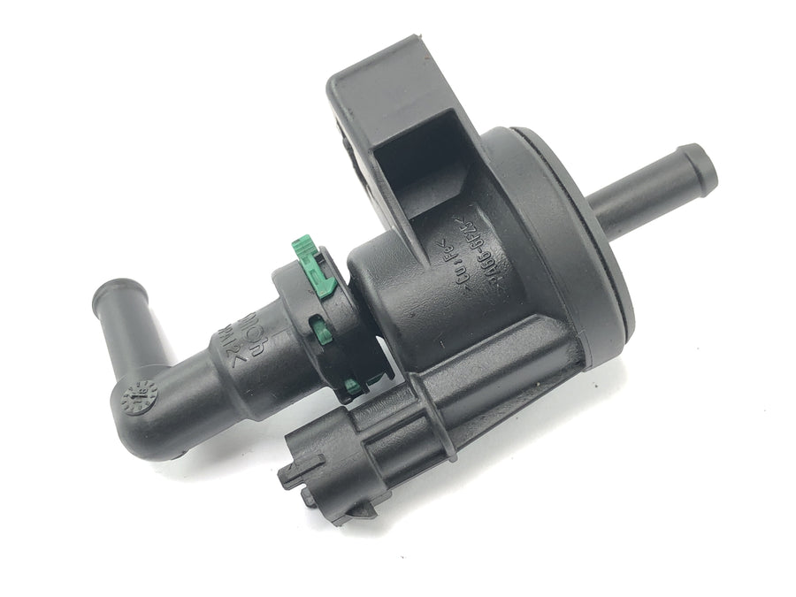 Husqvarna 701 Svartpilen [2019] - Tank vent valve vent valve